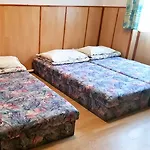 Muskatli Vendeghaz Hostel Parad