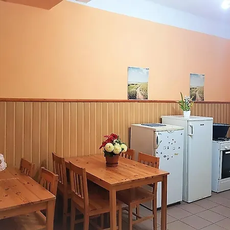 Muskatli Vendeghaz Parád